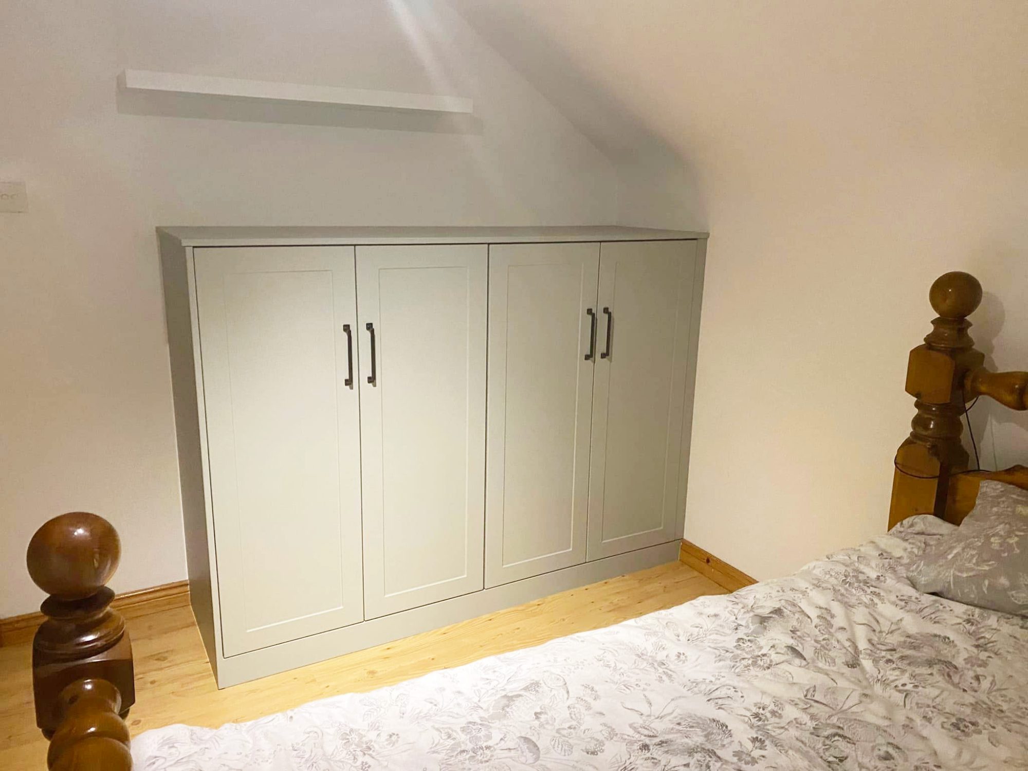 Bespoke fitted wardrobe installation